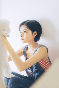 丰满白嫩的大屁股哺乳期偷吃少妇
